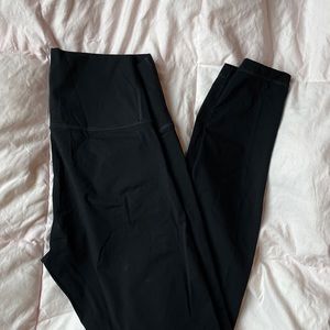 Everlane Perform Legging